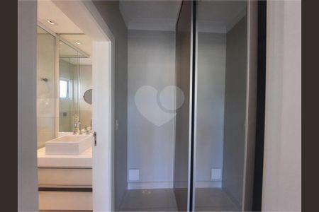 5_photo/94cdff94b5.342cb89e52c6f9ad-ATLAS-68c2acf8-e1d9-4f4b-a17c-9b812cb6ea72.jpg de casa à venda com 5 quartos, 480m² em Jardim Acapulco, Guarujá