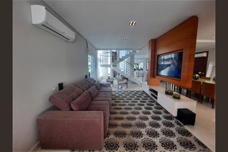 17_photo/94cdff94b5.342cb89e52c6f9ad-ATLAS-9858b8b7-2f52-4d0a-9c3b-2cd107df9fb9.jpg de casa à venda com 5 quartos, 480m² em Jardim Acapulco, Guarujá