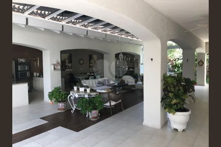 10_photo/94cdff952d.87c2d0f47683b1c8-ATLAS-27344c0d-4af2-425b-a2c6-bb2c623201b8.jpg de casa à venda com 5 quartos, 1000m² em Jardim Acapulco, Guarujá