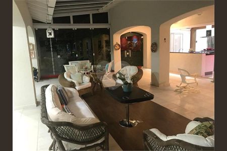 8_photo/94cdff952d.87c2d0f47683b1c8-ATLAS-2a69d3ea-55b2-4555-a1cd-0d6765f9f082.jpg de casa à venda com 5 quartos, 1000m² em Jardim Acapulco, Guarujá