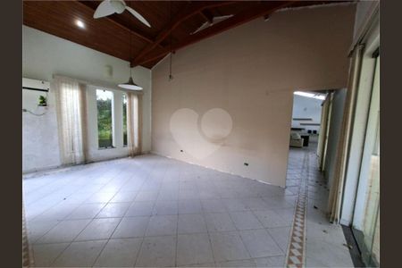 18_photo/94cdff955d.007d8801227075bf-ATLAS-b27be5ee-a483-4fda-bcbe-dabc82f6a1e6.jpg de casa à venda com 1 quarto, 188m² em Jardim Acapulco, Guarujá