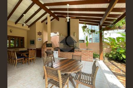 77_photo/94cdff95ab.9a0cf215368575da-ATLAS-490c74f7-9513-4e18-9161-6d40590d83c3.jpg de casa para alugar com 4 quartos, 560m² em Jardim Acapulco, Guarujá