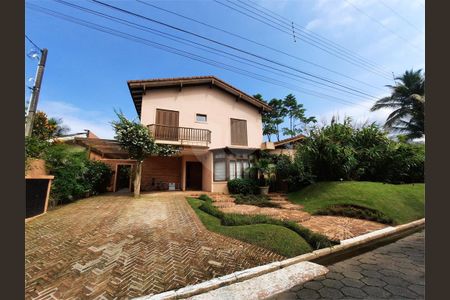 5_photo/94cdff95ab.9a0cf215368575da-ATLAS-ba59bf91-9bc5-45ee-b53d-2609e6ff3ae0.jpg de casa para alugar com 4 quartos, 560m² em Jardim Acapulco, Guarujá