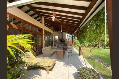 65_photo/94cdff95ab.9a0cf215368575da-ATLAS-df3cccde-94c1-41c2-b807-96e3ea376868.jpg de casa para alugar com 4 quartos, 560m² em Jardim Acapulco, Guarujá