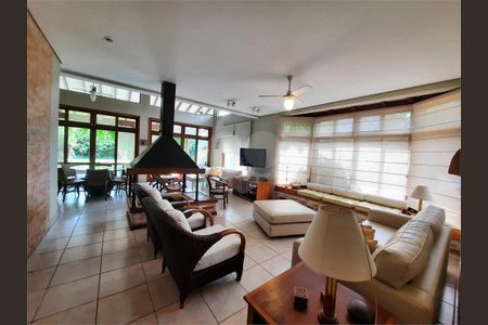 11_photo/94cdff95ab.9a0cf215368575da-ATLAS-e1eac371-b0d0-4baf-84c1-c35508d85526.jpg de casa para alugar com 4 quartos, 560m² em Jardim Acapulco, Guarujá