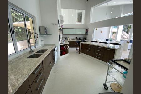 8_photo/94cdff9ced.f279df7ab7105e24-ATLAS-40bfd20a-c842-4f45-acf2-6819668cdd8c.jpg de casa à venda com 6 quartos, 700m² em Balneario Praia do Pernambuco, Guarujá