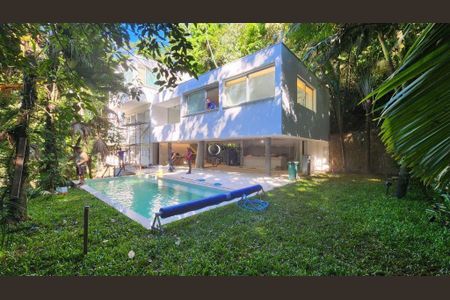 4_photo/94cdff9ced.f279df7ab7105e24-ATLAS-48ba4a57-e6b8-4a90-ba17-badff9066024.jpg de casa à venda com 6 quartos, 350m² em Balneario Praia do Pernambuco, Guarujá