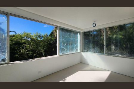 6_photo/94cdff9ced.f279df7ab7105e24-ATLAS-7b4d1db2-2888-4157-aed4-2e8040bcadc8.jpg de casa à venda com 6 quartos, 350m² em Balneario Praia do Pernambuco, Guarujá