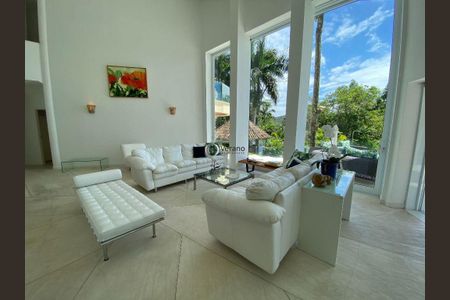 4_photo/94cdff9ced.f279df7ab7105e24-ATLAS-abe1cf36-07cc-4fcc-a532-58066ef25e7e.jpg de casa à venda com 6 quartos, 700m² em Balneario Praia do Pernambuco, Guarujá