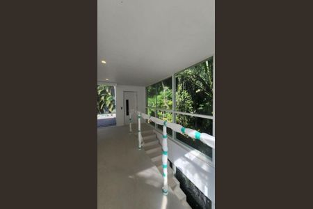 8_photo/94cdff9ced.f279df7ab7105e24-ATLAS-dd73ca00-eff5-4488-90fe-48f5c8b925c5.jpg de casa à venda com 6 quartos, 350m² em Balneario Praia do Pernambuco, Guarujá