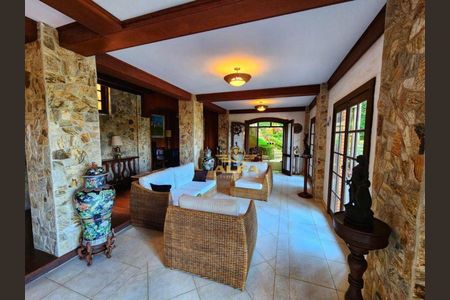 8_photo/94cdff9d2d.94eccd8fc9add72f-ATLAS-fc8f5146-dbcc-4e89-bbd7-8011755c6403.jpg de casa à venda com 4 quartos, 363m² em Balneario Praia do Pernambuco, Guarujá