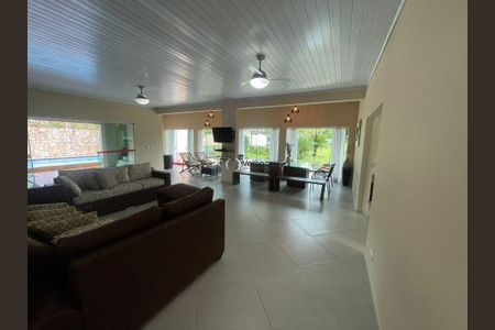 3_photo/94cdff9d2f.8ca146e4695ff152-ATLAS-3b7eb59d-2e8a-4a6c-b579-b5a8aadf1845.jpg de casa de condomínio à venda com 4 quartos, 200m² em Balneario Praia do Pernambuco, Guarujá