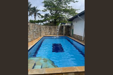 11_photo/94cdff9d2f.8ca146e4695ff152-ATLAS-a27a2b9e-79de-4b83-9059-9f4837fcee9a.jpg de casa de condomínio à venda com 4 quartos, 200m² em Balneario Praia do Pernambuco, Guarujá