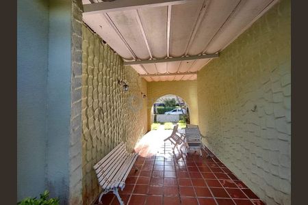 21_photo/94cdff9d31.a092227452ef5b5b-ATLAS-7cf31989-b985-48be-8e28-79082bfb82c8.jpg de casa à venda com 4 quartos, 190m² em Balneario Praia do Pernambuco, Guarujá