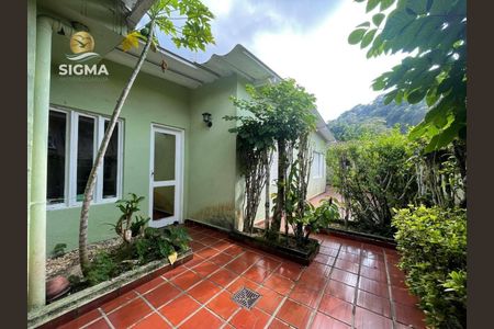 12_photo/94cdff9d6b.ceff8192393c33de-ATLAS-cd288abd-d60e-4435-beb6-9d515d022382.jpg de casa à venda com 4 quartos, 160m² em Balneario Praia do Perequê, Guarujá