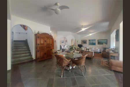 6_photo/94cdffbfe7.3913879a8cf012ea-ATLAS-7b5f9bbe-a5a1-43bd-92a1-1a9459e8140e.jpg de casa à venda com 4 quartos, 410m² em Jardim Acapulco, Guarujá