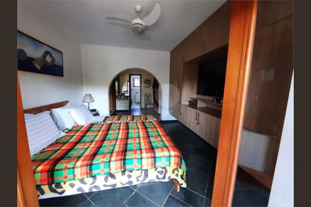 5_photo/94cdffbfe7.3913879a8cf012ea-ATLAS-df4b1210-3b57-4dc2-87be-b25dd5efc9f0.jpg de casa à venda com 4 quartos, 410m² em Jardim Acapulco, Guarujá