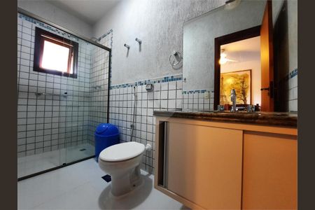 10_photo/94cdffbfe7.3913879a8cf012ea-ATLAS-e23422a2-2afb-44bb-be4a-59bf616c580f.jpg de casa à venda com 4 quartos, 410m² em Jardim Acapulco, Guarujá