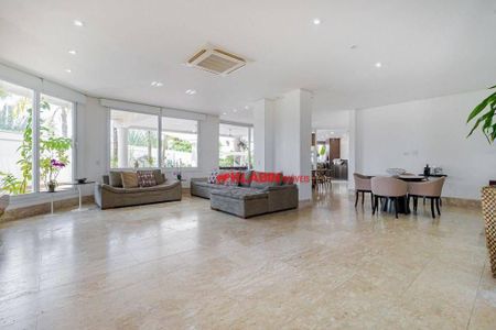 2_photo/94cdffe32b.2f15d505e37c7ac5-ATLAS-1ab92f77-0aa1-4b8d-80c4-2abb3ce6e59e.jpg de casa à venda com 6 quartos, 680m² em Morrinhos, Guarujá