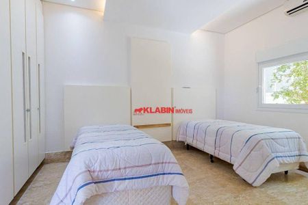 36_photo/94cdffe32b.2f15d505e37c7ac5-ATLAS-480a95f2-f490-4557-a0e8-7773f4e1b060.jpg de casa à venda com 6 quartos, 680m² em Morrinhos, Guarujá