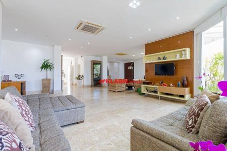 21_photo/94cdffe32b.2f15d505e37c7ac5-ATLAS-61c24d0f-d517-47fb-b6d0-605d8800e4b5.jpg de casa à venda com 6 quartos, 680m² em Morrinhos, Guarujá