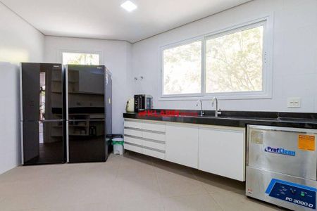 24_photo/94cdffe32b.2f15d505e37c7ac5-ATLAS-dc733b28-3bed-4e05-9819-53004026c3b7.jpg de casa à venda com 6 quartos, 680m² em Morrinhos, Guarujá