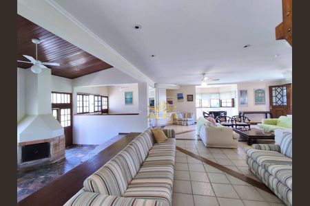 9_photo/94cdffe48d.cb4a3f4e1d4d223a-ATLAS-734de4a8-1410-4483-9367-277604504e78.jpg de casa de condomínio à venda com 6 quartos, 500m² em Jardim Acapulco, Guarujá