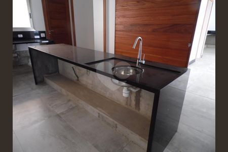 2_photo/94cdffe4b7.51e9d72e285c0521-ATLAS-adcdf5d9-7d89-433b-988a-a2bcd0f2592f.jpg de casa à venda com 6 quartos, 995m² em Jardim Acapulco, Guarujá