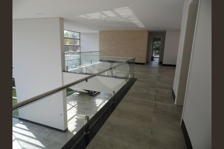 12_photo/94cdffe4b7.51e9d72e285c0521-ATLAS-ba1feda8-d934-4450-bf90-5d1e5e9443b9.jpg de casa à venda com 6 quartos, 995m² em Jardim Acapulco, Guarujá