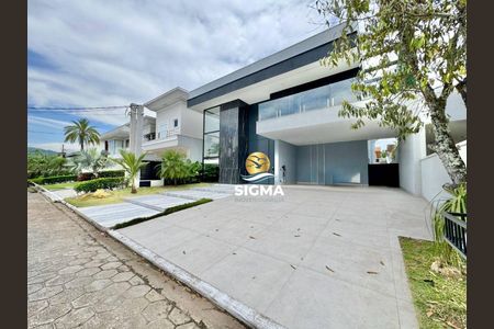 4_photo/94cdffe563.3a37fa67e20dd3de-ATLAS-094f59e1-8516-44a9-aec8-f3a36f8bb9d0.jpg de casa à venda com 6 quartos, 460m² em Jardim Acapulco, Guarujá