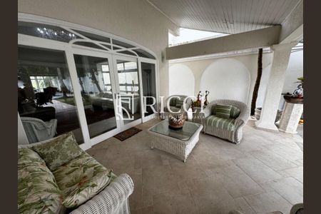 9_photo/94cdffe571.7e37425a14bd24f6-ATLAS-c5a4fc0c-fe3e-44e8-be7d-34e03e4522e2.jpg de casa à venda com 12 quartos, 600m² em Jardim Acapulco, Guarujá