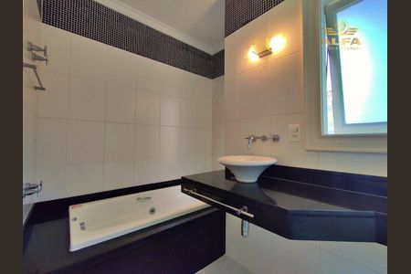 2_photo/94cdffe585.09604b2c146ebc17-ATLAS-e31e5d9a-7c0c-45f3-be5a-ff0a6f967de8.jpg de casa à venda com 5 quartos, 600m² em Jardim Acapulco, Guarujá