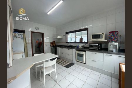 12_photo/94cdffe93d.ec1470ddee37fae0-ATLAS-ae58003b-e28d-49b5-b75b-d1f74d903aa8.jpg de casa de condomínio à venda com 5 quartos, 550m² em Jardim Acapulco, Guarujá