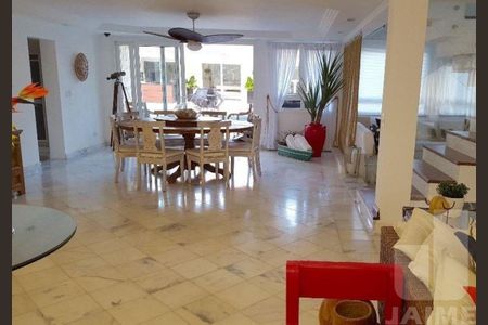 2_photo/94cdffe981.0a7e9b1edd52f24b-ATLAS-8108a472-5ea9-4669-9c9f-12a9ea97c2bf.jpg de casa à venda com 4 quartos, 480m² em Jardim Acapulco, Guarujá