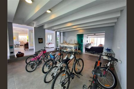 8_photo/94cdffeb73.de7f1e39899531ac-ATLAS-0d982f7c-aea4-4f2b-8ee7-8f942c968ee0.jpg de casa à venda com 10 quartos, 800m² em Jardim Acapulco, Guarujá