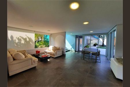 12_photo/94cdffeb73.de7f1e39899531ac-ATLAS-2ecacad0-5638-4097-b2d4-fe32e0ef48e9.jpg de casa à venda com 10 quartos, 800m² em Jardim Acapulco, Guarujá