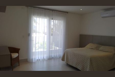 12_photo/94cdffeb9f.b7a28b76476596d7-ATLAS-2cee99f3-b75f-44db-a168-3932f5ca692c.jpg de casa à venda com 5 quartos, 565m² em Jardim Acapulco, Guarujá