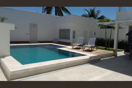 3_photo/94cdffeb9f.b7a28b76476596d7-ATLAS-316a126f-cc30-45ca-9bc8-31e7e92ce696.jpg de casa à venda com 5 quartos, 565m² em Jardim Acapulco, Guarujá