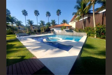 5_photo/94cdffec0f.59abdc00308a7dc6-ATLAS-d91c13d7-4076-4c2a-9766-6dd8eecadd17.jpg de casa à venda com 4 quartos, 800m² em Jardim Acapulco, Guarujá