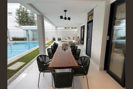 8_photo/94cdffec27.fff6d191bb96d373-ATLAS-500b4179-55e3-4c4c-9e7f-bef22a8c56fb.jpg de casa à venda com 7 quartos, 850m² em Jardim Acapulco, Guarujá