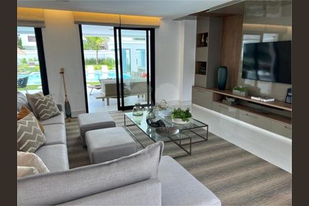 11_photo/94cdffec27.fff6d191bb96d373-ATLAS-b9dfa605-e9ee-4216-9f1f-418e601cefc0.jpg de casa à venda com 7 quartos, 850m² em Jardim Acapulco, Guarujá