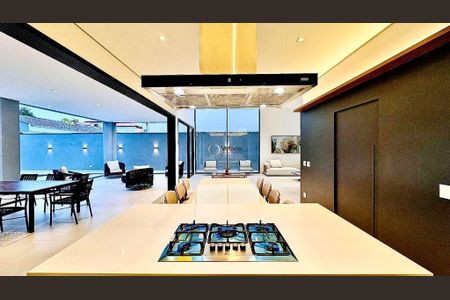 11_photo/94cdffeca5.2f15d505e37c7ac5-ATLAS-e135a204-5b23-4d63-b4b3-9ba7ec5442dc.jpg de casa à venda com 5 quartos, 490m² em Jardim Acapulco, Guarujá