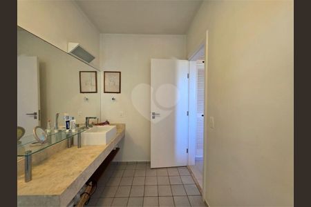 32_photo/94cdffed1f.4bd2615f33144f40-ATLAS-a7ea13fc-8ab2-4802-89ce-205ccb068cea.jpg de casa de condomínio à venda com 4 quartos, 400m² em Jardim Acapulco, Guarujá