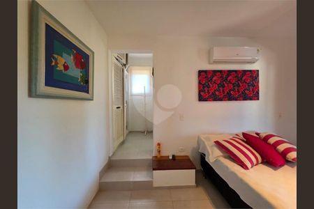 30_photo/94cdffed1f.4bd2615f33144f40-ATLAS-cd2e2742-71a9-477c-a380-d8fcd3d08410.jpg de casa de condomínio à venda com 4 quartos, 400m² em Jardim Acapulco, Guarujá