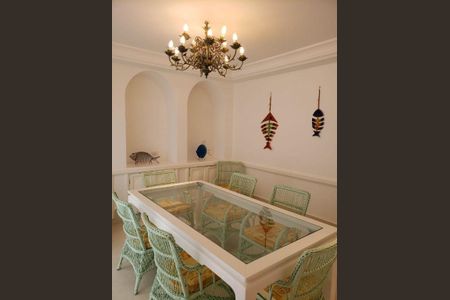 8_photo/94cdffed2f.ceff8192393c33de-ATLAS-d3bd8022-b2f2-4f63-b4ef-e8c893d782e9.jpg de casa à venda com 7 quartos, 1350m² em Jardim Acapulco, Guarujá