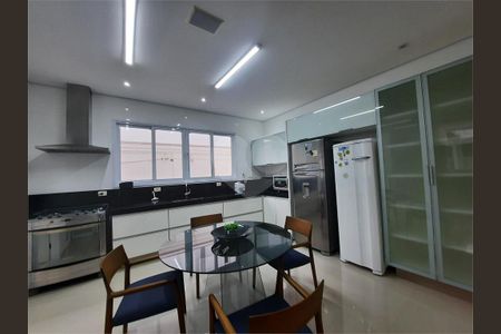 12_photo/94cdffed31.08f922be3a726ba4-ATLAS-cdadb59b-4bb2-4c9e-9a13-02b28c02867c.jpg de casa à venda com 5 quartos, 480m² em Jardim Acapulco, Guarujá