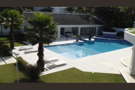 4_photo/94cdffed43.2c1dc62175bb2908-ATLAS-1e3fd720-89b6-4e72-9255-674218e931ca.jpg de casa à venda com 7 quartos, 1300m² em Jardim Acapulco, Guarujá