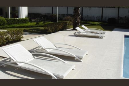 10_photo/94cdffed43.2c1dc62175bb2908-ATLAS-23eac503-46bd-46d7-b1f0-361f2ca192c8.jpg de casa à venda com 7 quartos, 1300m² em Jardim Acapulco, Guarujá