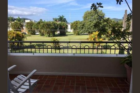 12_photo/94cdffed73.201e42ffab0c16fd-ATLAS-77e1a651-e9ed-464e-b542-c2afab3a1cb7.jpg de casa à venda com 4 quartos, 592m² em Jardim Acapulco, Guarujá