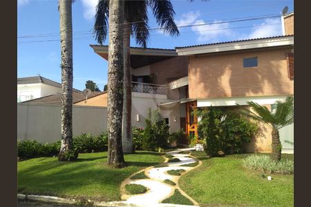 5_photo/94cdffef63.8f3f2a47dd94676f-ATLAS-4cfeb3ca-ccd7-4ee9-aa66-e13c557df25c.jpg de casa para alugar com 6 quartos, 700m² em Jardim Acapulco, Guarujá